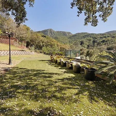 Secluded House - Quinta La Rabide Azeitão