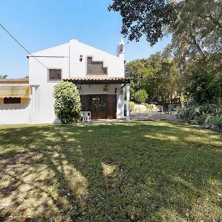 Secluded House - Quinta La Rabide 度假居 *