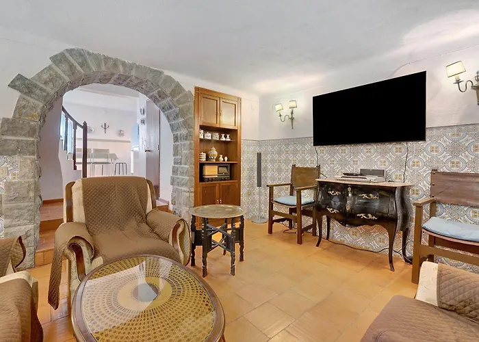 Casa de Férias Secluded House - Quinta La Rabide